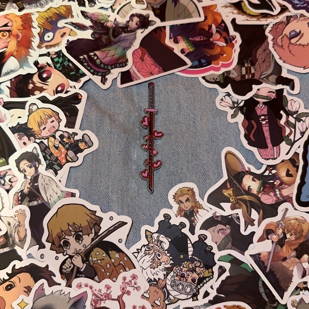 Demon slayer pin + 50 pcs stickers